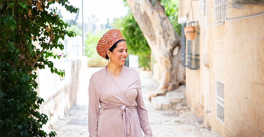 נשים עובדות יכולות להיראות מקצועיות