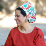 כיסוי ראש חצוף עם רקמה בסגנון אפריקאי אתני